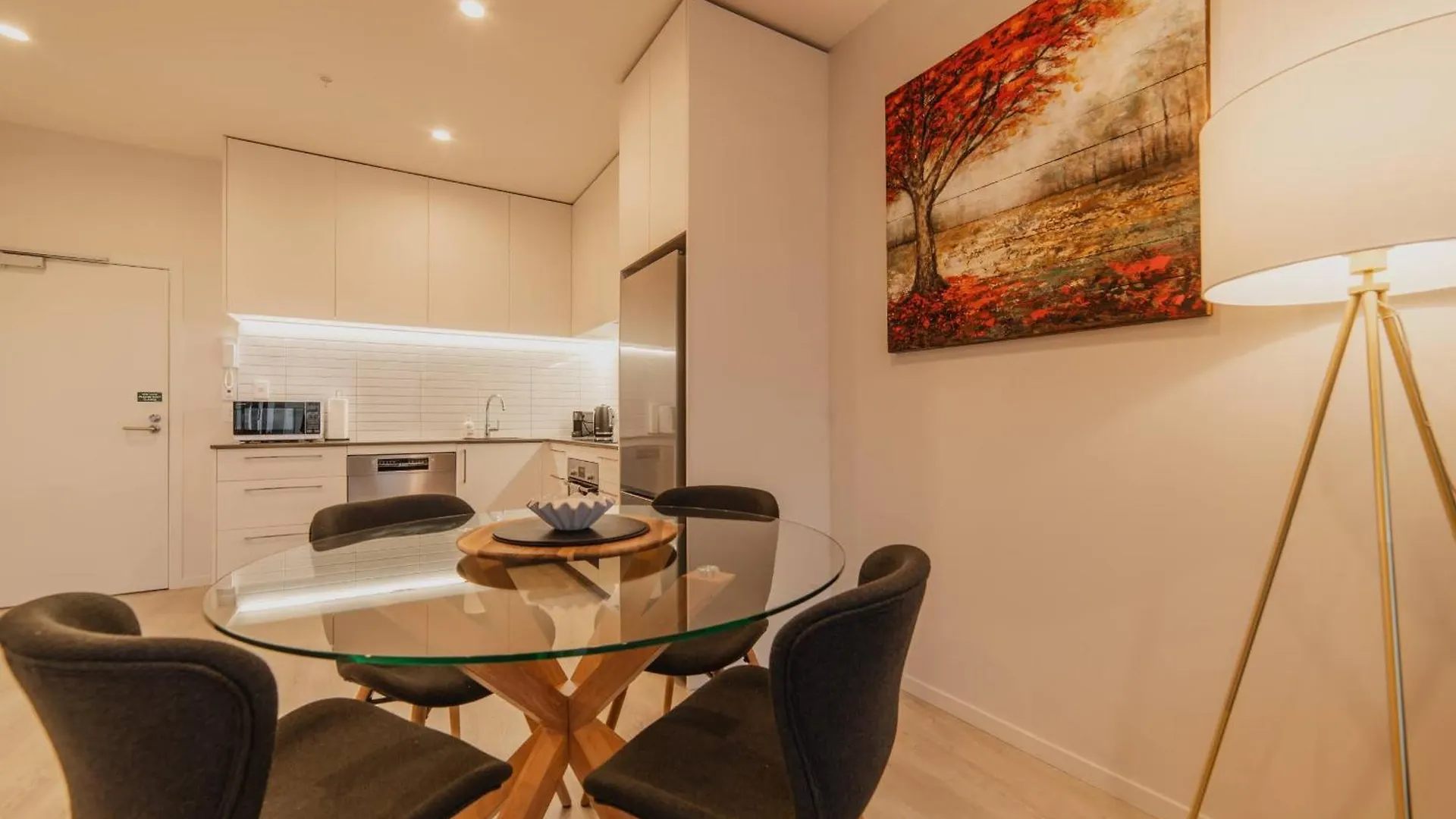 Central 1Br Apt - Balcony Kitchen & Bath Christchurch 0*,  New Zealand