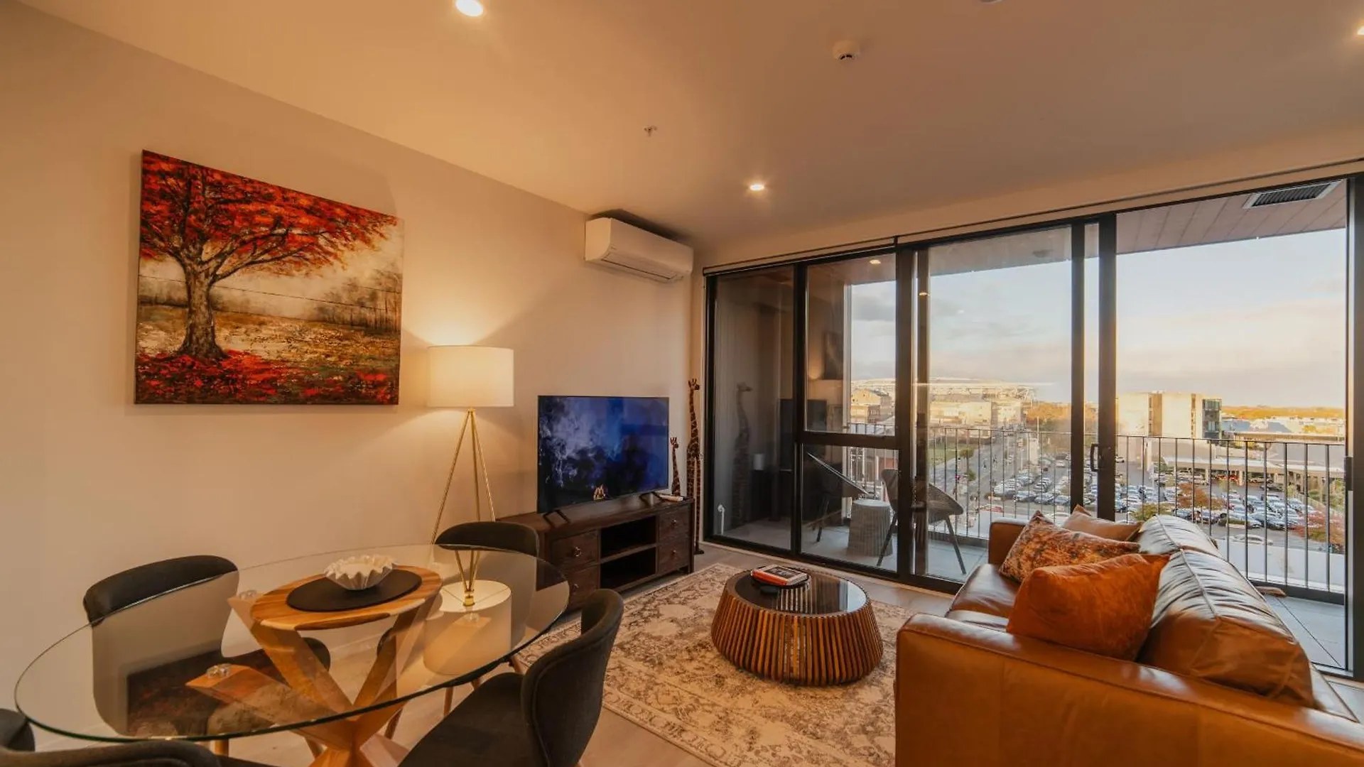 Central 1Br Apt - Balcony Kitchen & Bath Christchurch